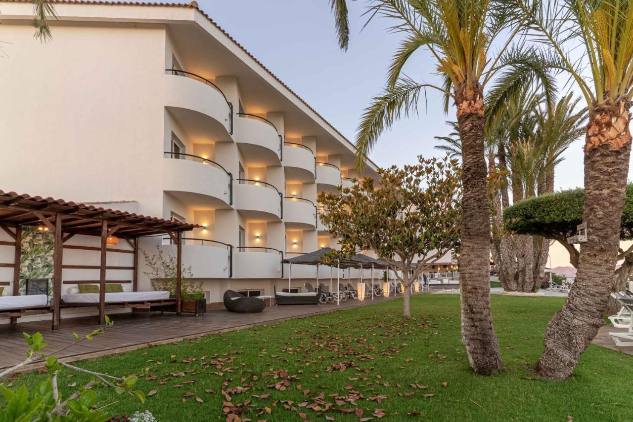 Ramada By Wyndham Hotel 3*