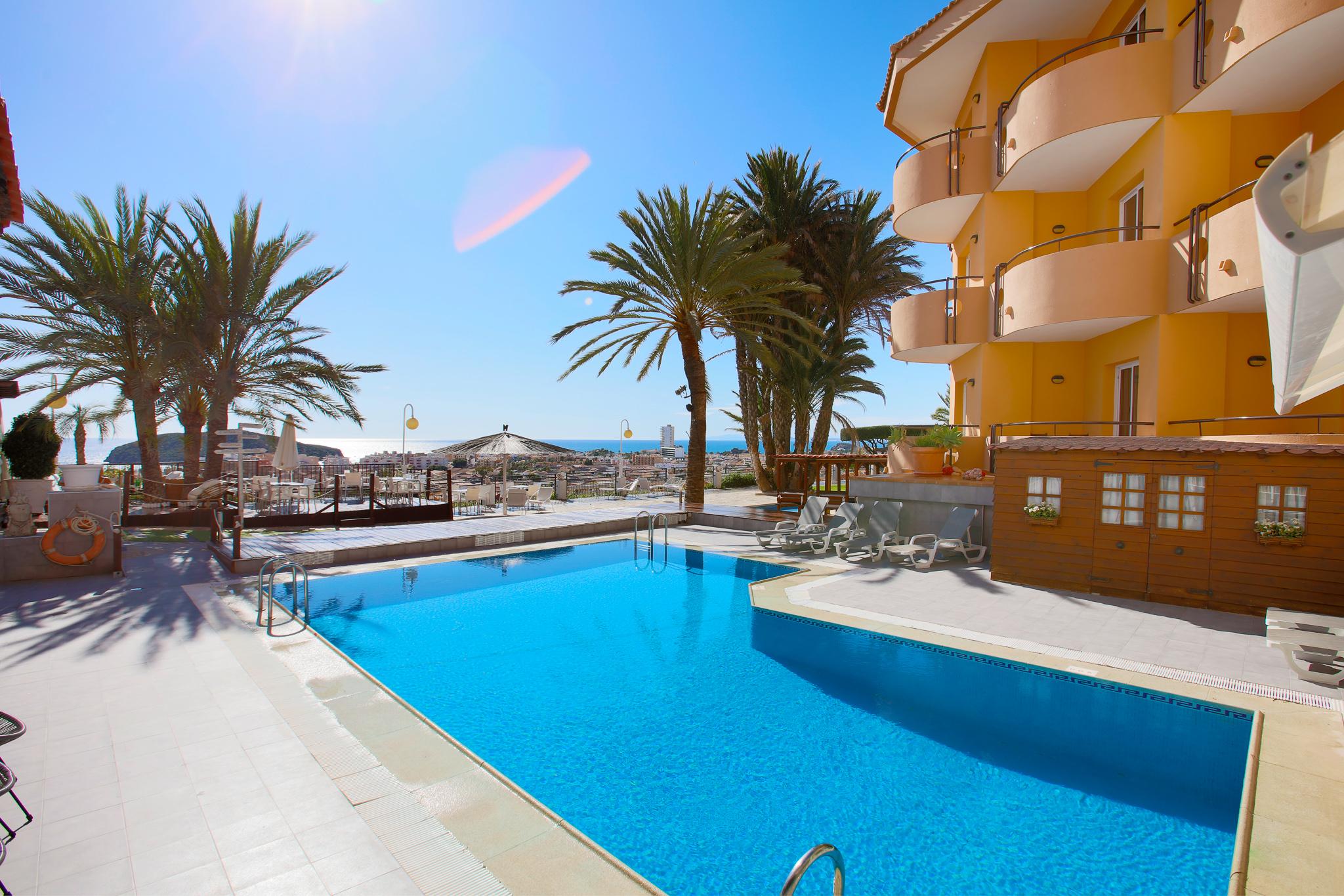 Hotel Ramada By Wyndham El Puerto de Mazarrón